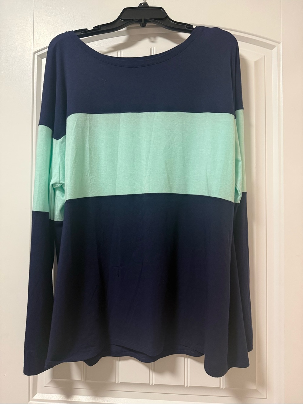 NWT Lillly Pulitzer Luxeletic Finn Long Sleeve
